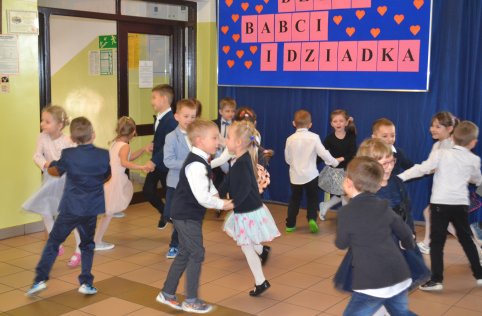 Dzień babci i dziadka w oddziałach przedszkolnych